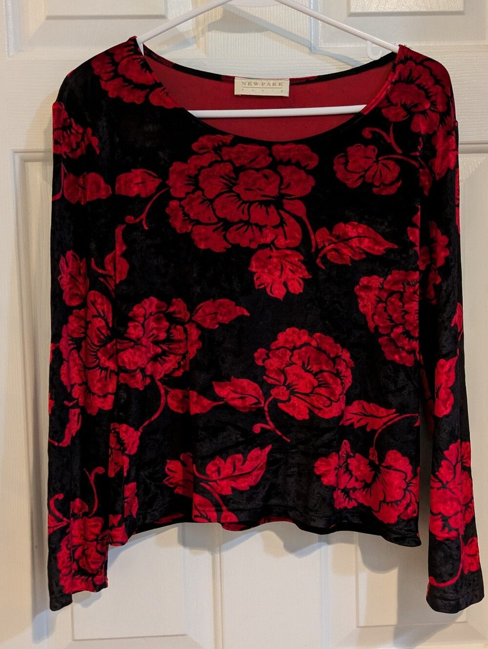 Women’s Black Velvet Long-Sleeve Top with Red Floral Print